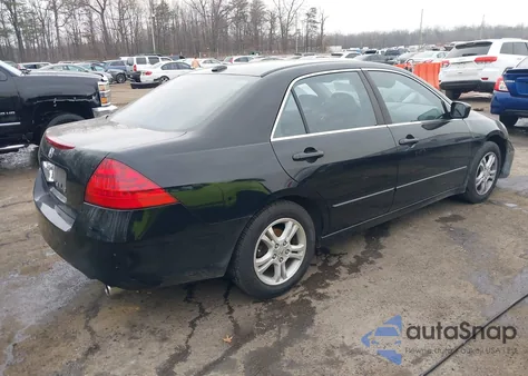 2007 Honda Accord 2.4 Ex z USA, uszkodzony, nr VIN 1HGCM56847A066231